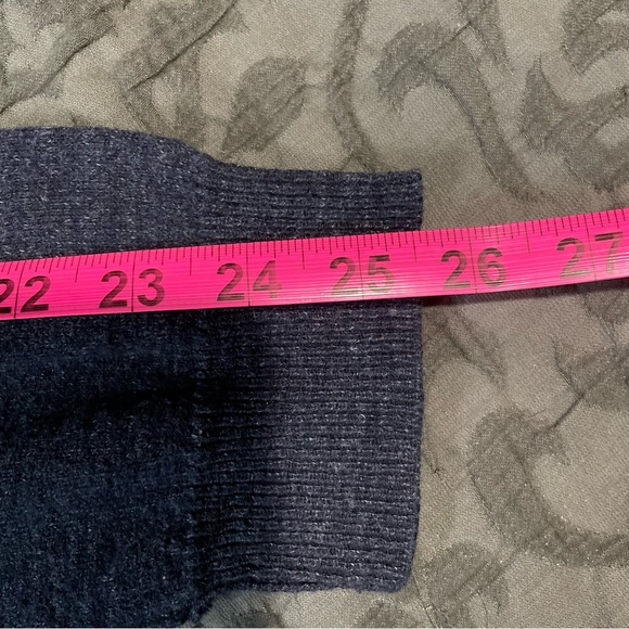 Like New Mens Aeropostale Sweater - Picture 5 of 5